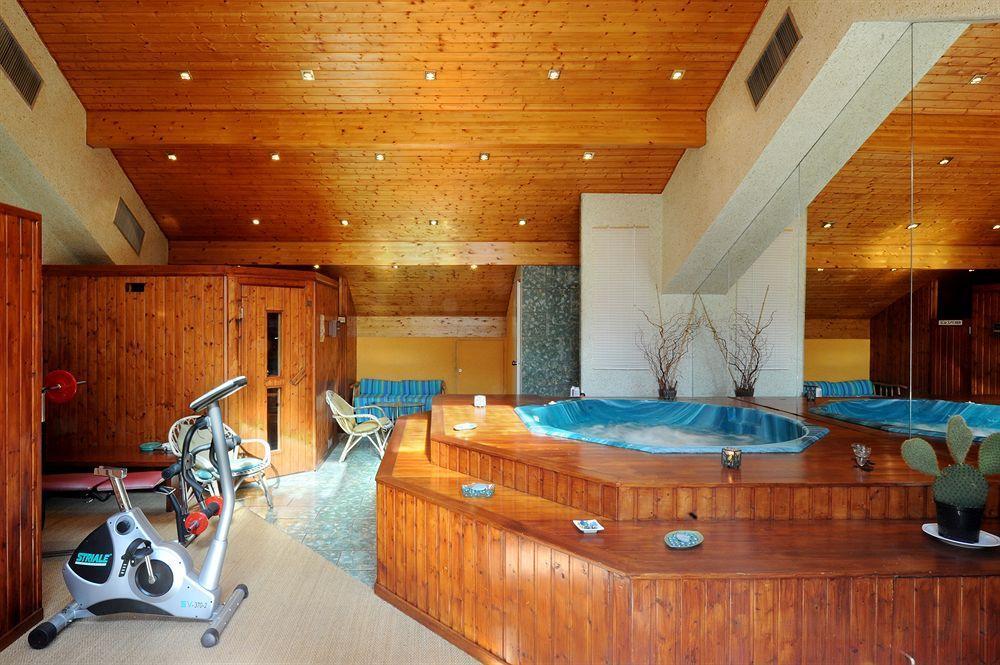 Hotel Le Bourgogne Evian-les-Bains Ngoại thất bức ảnh