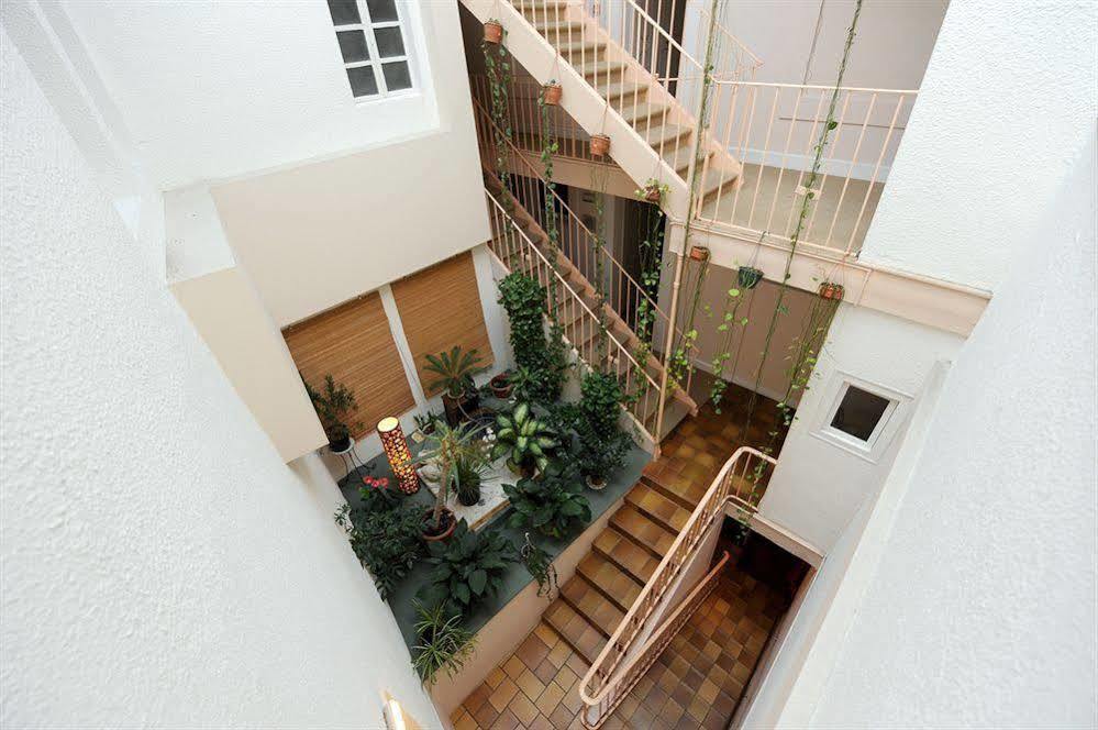 Hotel Le Bourgogne Evian-les-Bains Ngoại thất bức ảnh